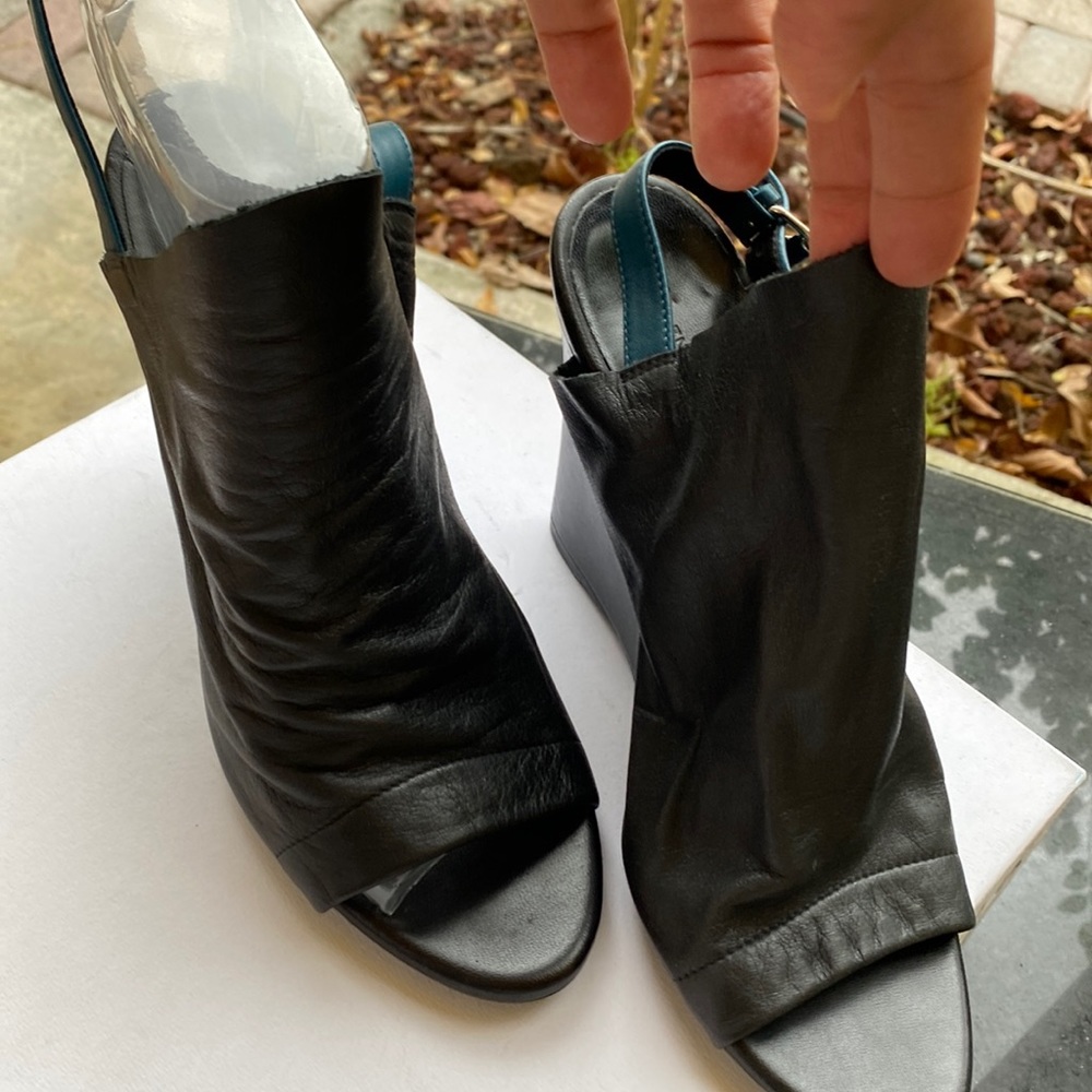 Balenciaga size 41 ( US 10) vintage sandals NEW